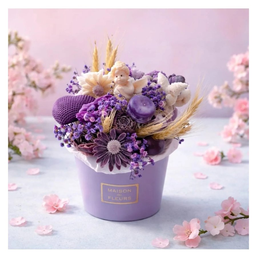 Victiny Aranjament floral din flori de ceara de soia, si flori naturale uscate si trandafiri criogenati