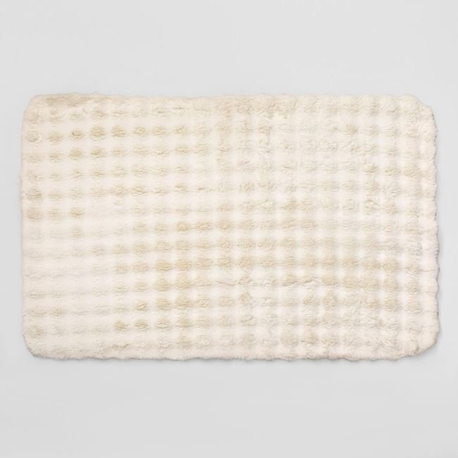 Covoras Decorativ din Imitatie de Blana Ecru cu Dungi Dots 80x50cm