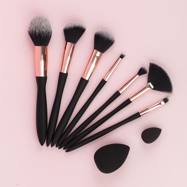 Set Pensule Machiaj & Bureti Negri Roz Auriu pentru Fata & Ochi - 9buc