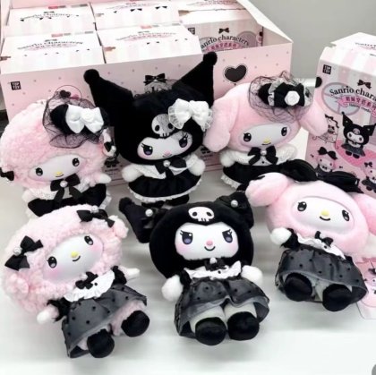 Figurină de pluș Sanrio Kuromi și My Melody, set, 15 cm, multicolor