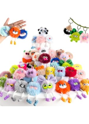 Set 2 Brelocuri din plus pentru copii –BLIND BOX RANDOM 33 MODELE Animale pufoase cu pompon, ideale pentru petreceri, scoala, premii in clasa, cadouri de Craciun, Ziua Indragostitilor sau Paste, accesorii pentru ghiozdan