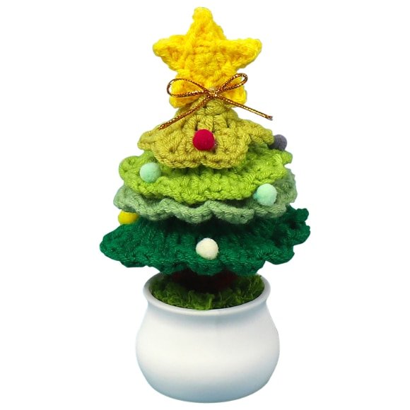 Figurina brad crosetat manual, nuante verde, instalatie alb rece, 13 cm, ornament cu amintiri
