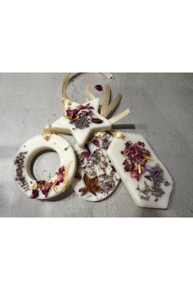 Set de 4 Odorizante dulap haine ,realizate din ceara de soia parfumata