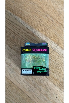 Cub squishy verde