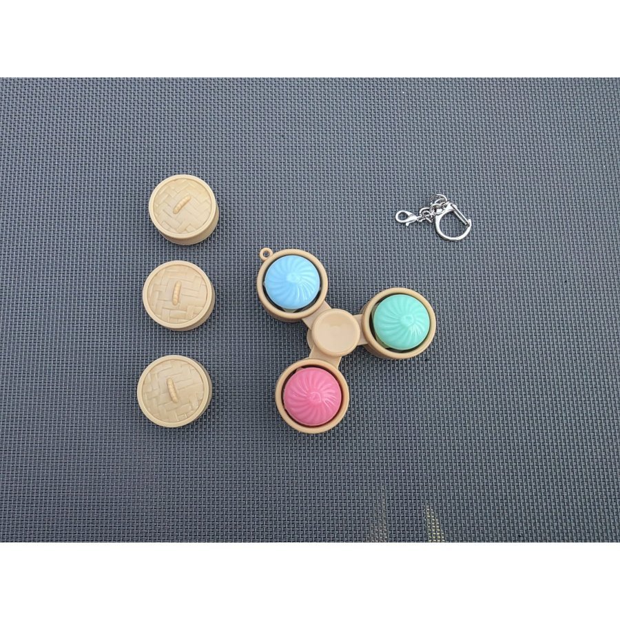 Jucarie antistres VICTINY® Fidget spinner dumpling 3 brate tastatura cu lumini led 1 BUC RANDOM jucarie senzoriala squishy pentru copii si adulti