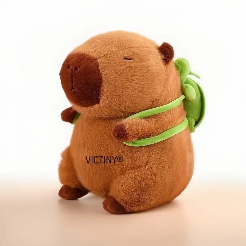 Capybara plush cu broscuta VICTINY® maro / verde 35 cm
